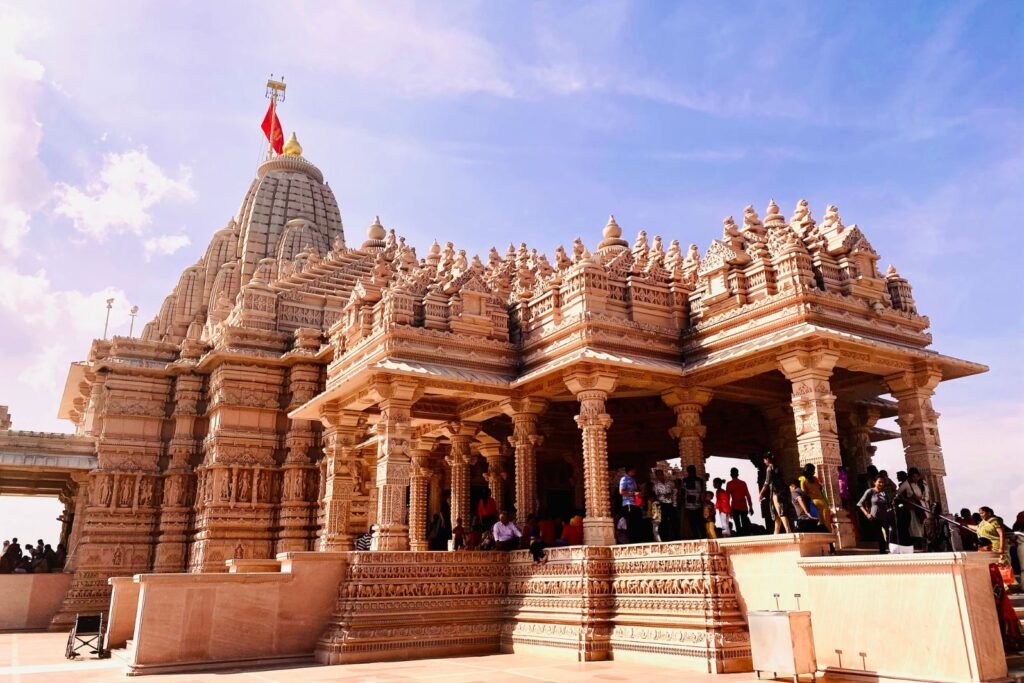 Akshardham Temple nearest metro station