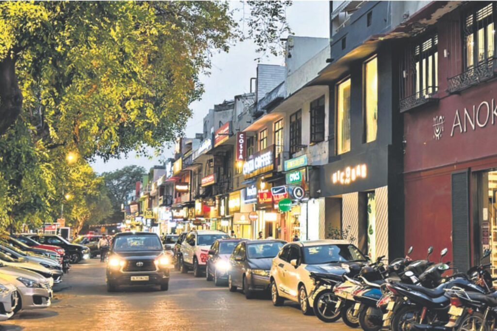 Nearest Metro Station to Khan Market Khan Market nearest metro station