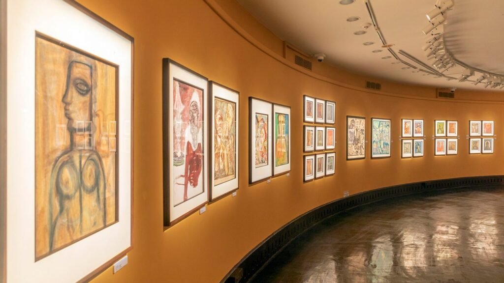 Nearest Metro Station to National Gallery of Modern Art