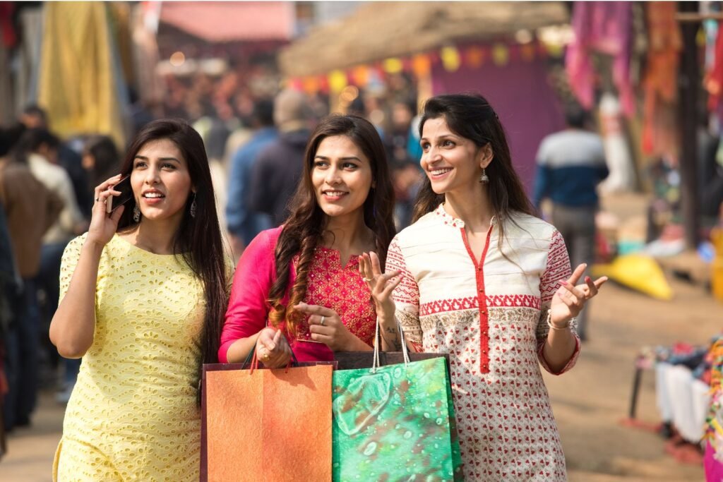 Nearest metro station to Sarojini Nagar Market